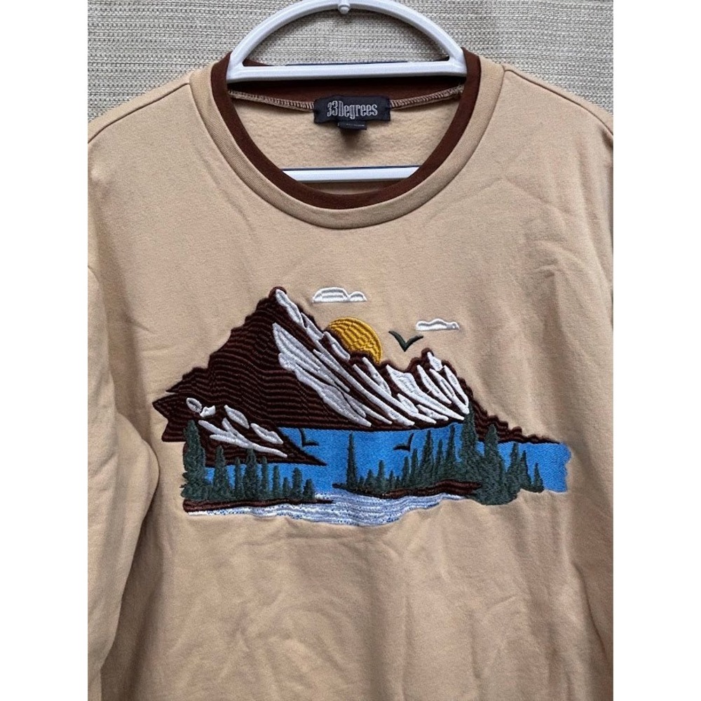 33 Degrees Mens XXL Tan Embroidered Mountain Landscape Crewneck Sweatshirt